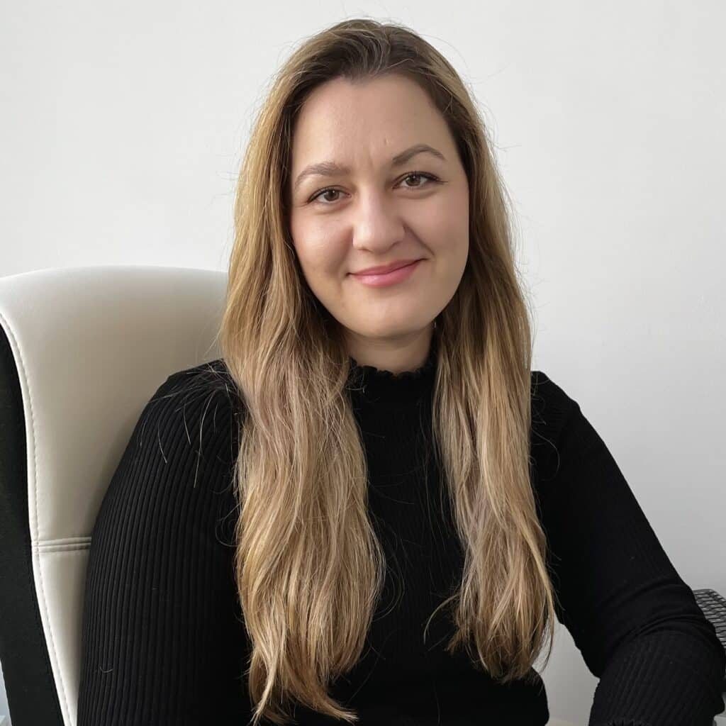 Dr. Molnár Violetta fotó